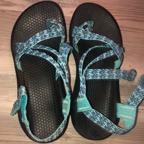 off brand chacos
